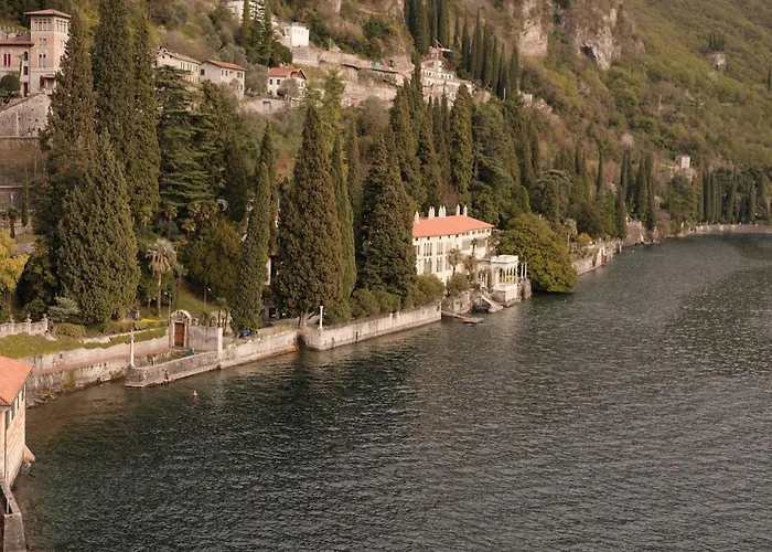 Hotel Villa Cipressi, By R Collection Hotels